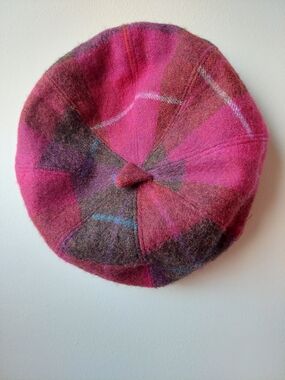 Islander AUTHENTIC SCOTTISH 100% Lambswool Pink and Brown Plaid Bunnet/Beret